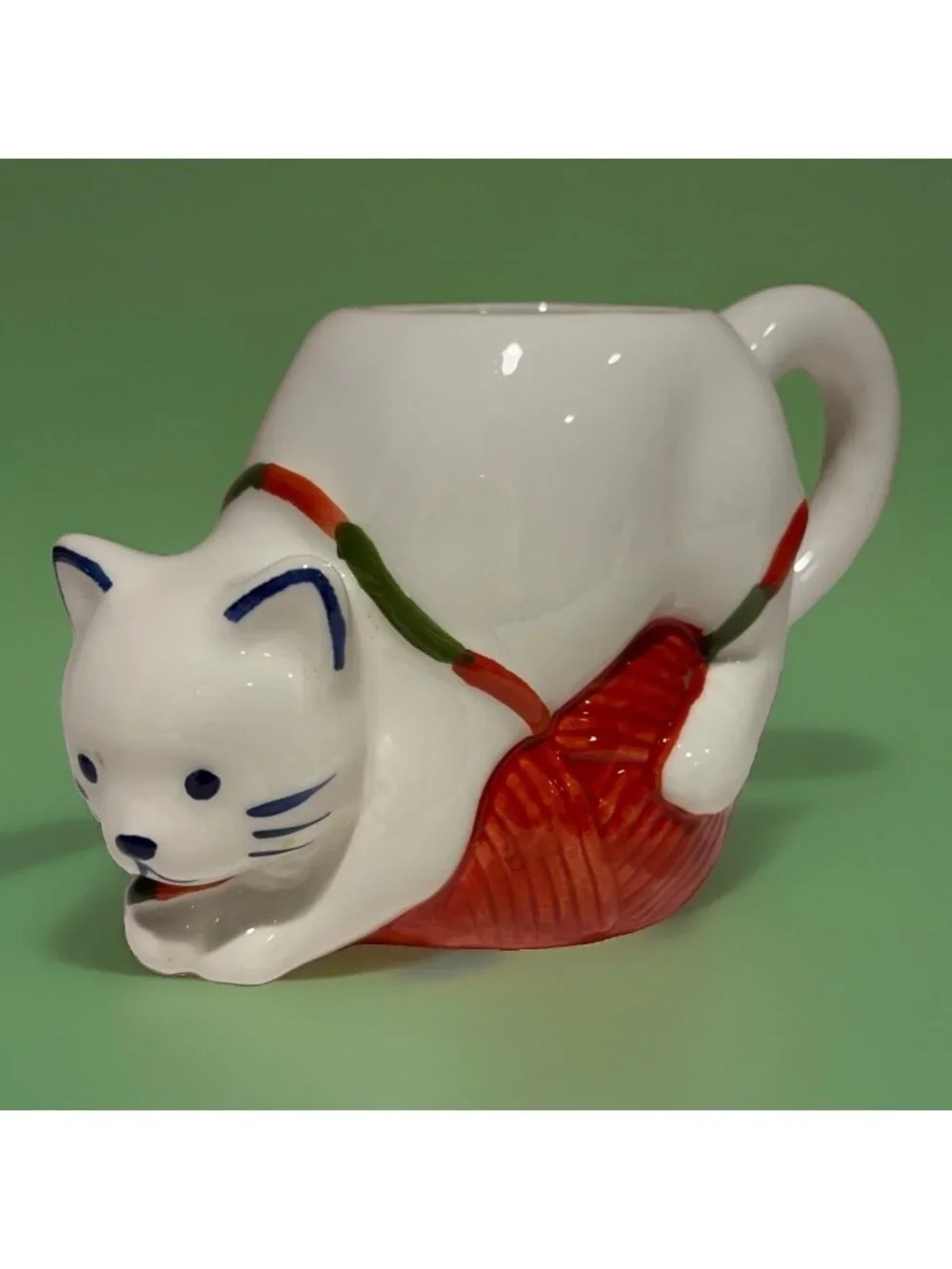 Wondershop Figural Cat Mug 15 Oz Playful Kitten with Yarn Colorful Cat Lover